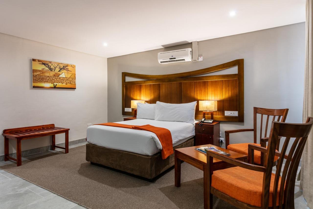 Cresta Jwaneng Hotel Buitenkant foto
